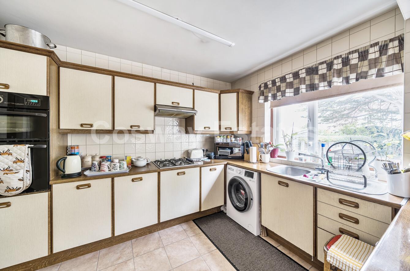 Fernside Avenue, Mill Hill, NW7, London
